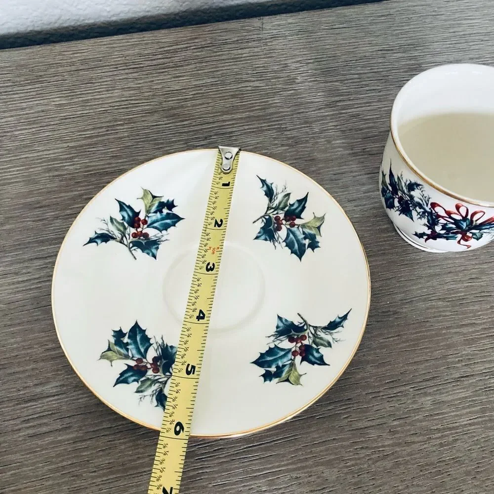 Lenox Winter Greetings Fine China Christmas Teacup Saucer Set